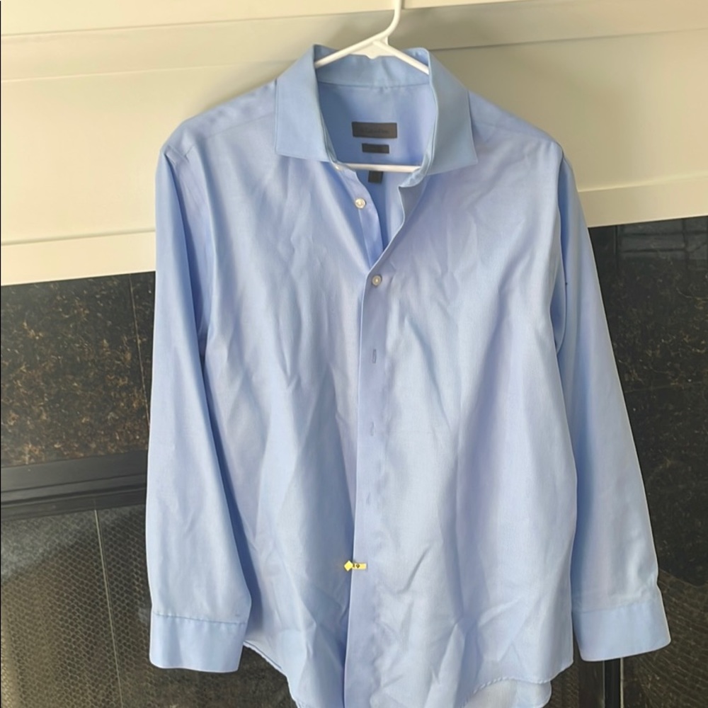 Mens Calvin Klein button down - slim fit